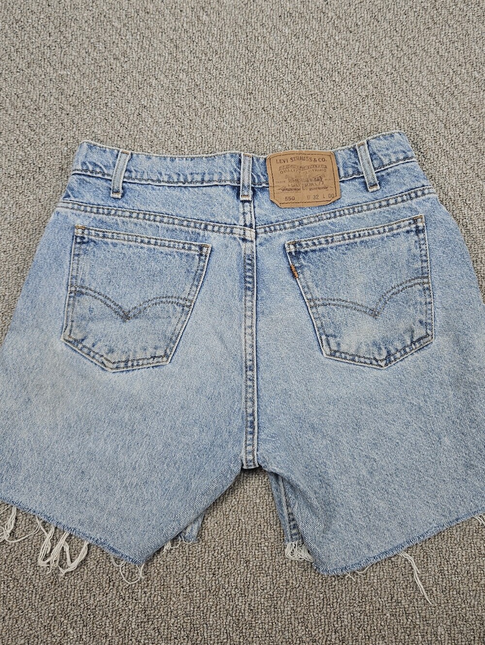 Vintage 90s Orange Tab Levi Cut Jean Shorts Size 32